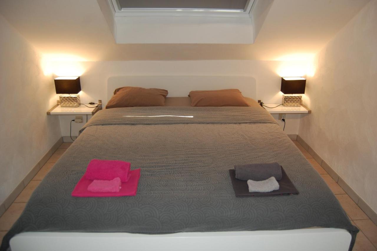 Appartement Fleurs Des Champs - Esc'Appart Rochefort Eksteriør billede